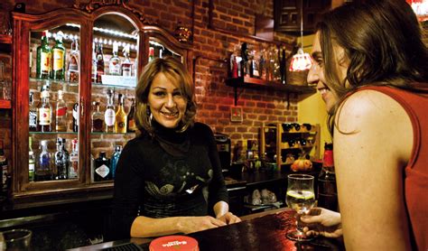 bares lesbianas barcelona|15 Best Lesbian Bars In Barcelona .